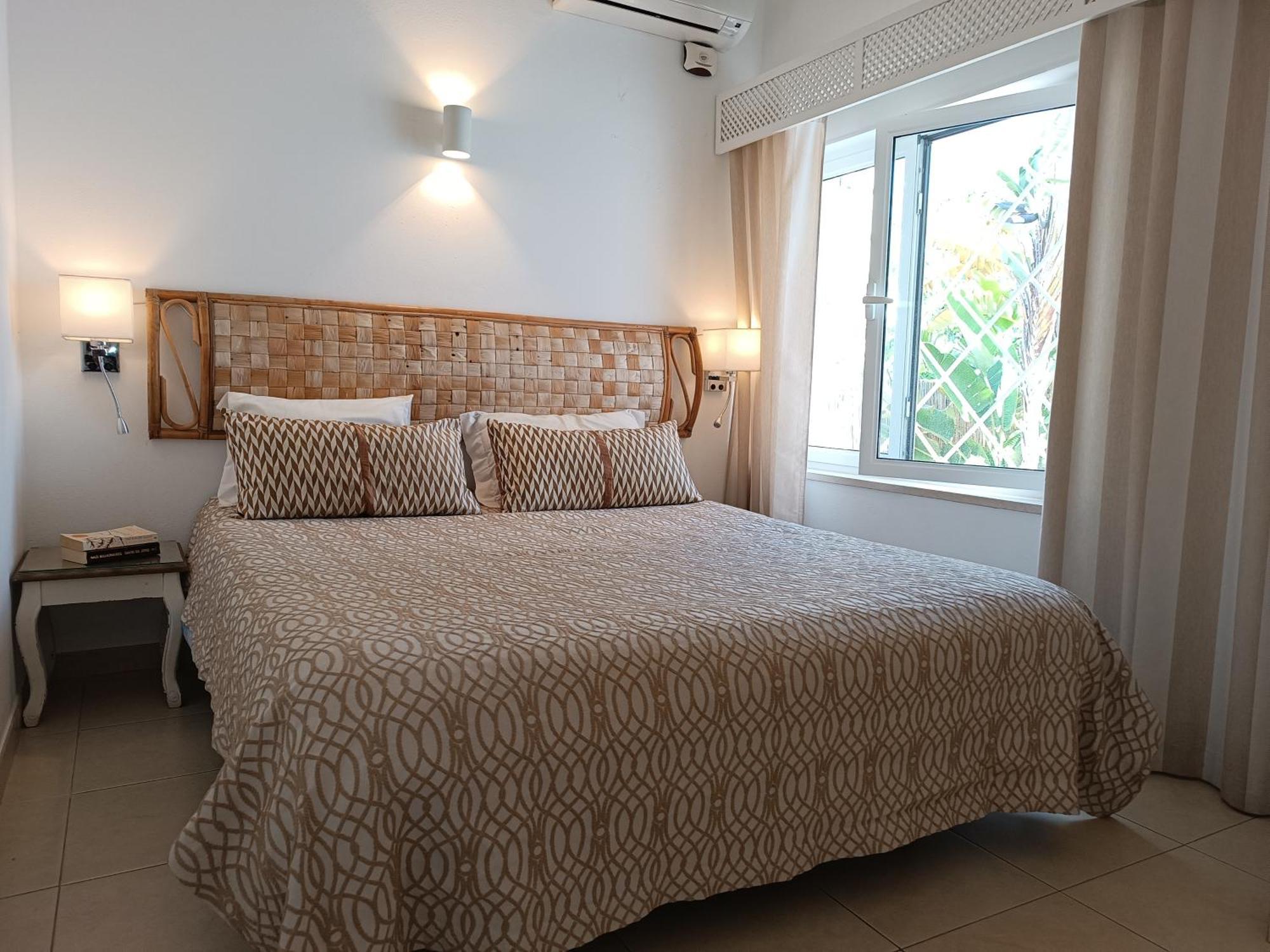 Villa 81 Amazing Villa In A Fantastic Location On Oura Beach Albufeira Kültér fotó